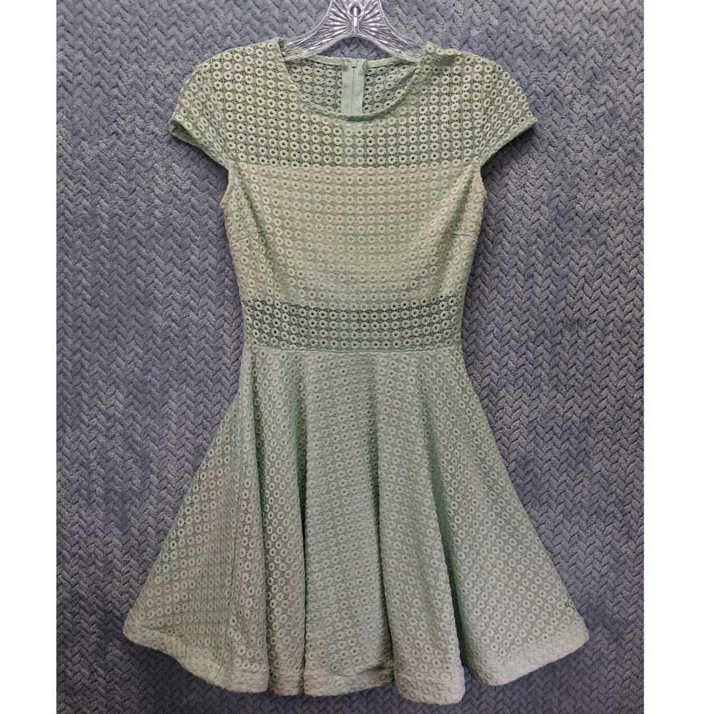 B. Darlin Mint Green Eyelet Lace Fit and Flare Skater Dress Cap Sleeve Summer